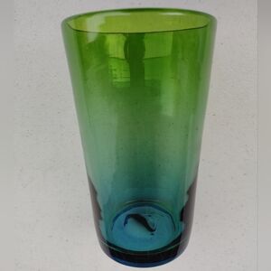 Hand-Blown Green and Blue Pint Glass pontil ombre (1) single (503-midler)